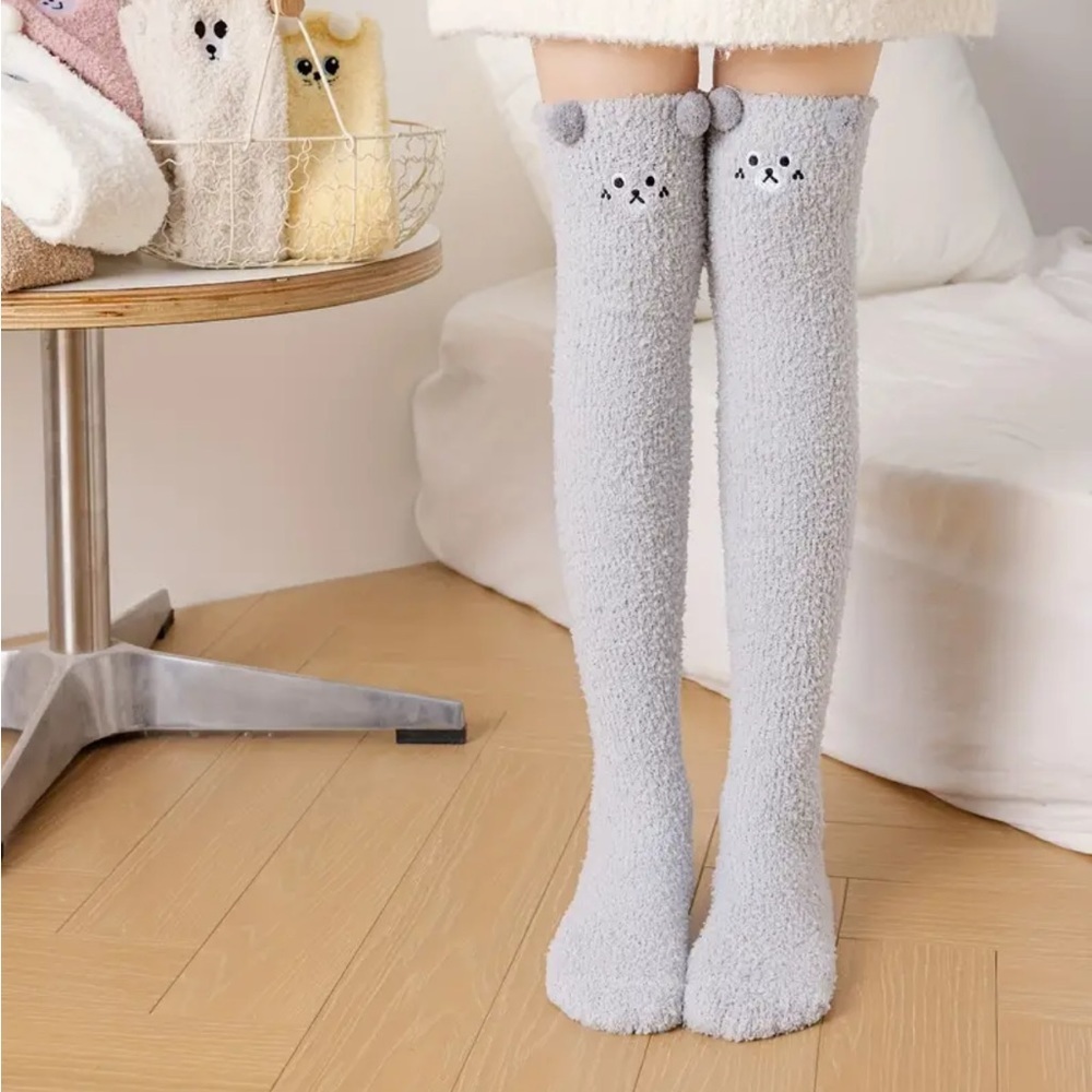 Cartoon Fuzzy High Knee Socks In Grey